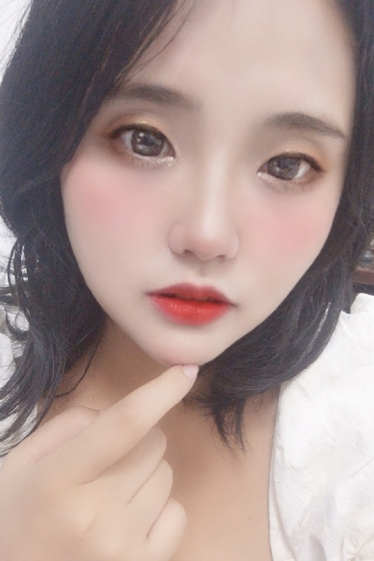 妮妮的第一张照片--镇江相亲服务中心