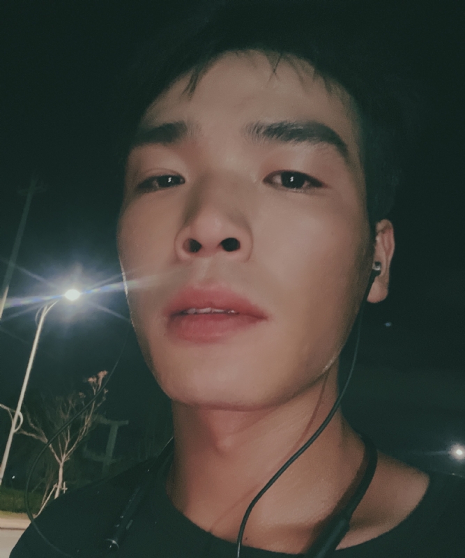 满船清梦压星河的第一张照片--镇江相亲服务中心