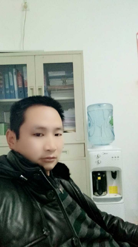蓝色棒棒糖的第一张照片--镇江相亲服务中心