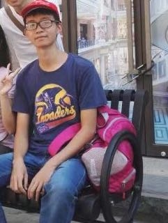 爱在罗伊的第一张照片--镇江相亲服务中心