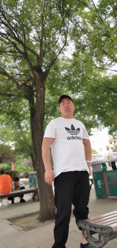啊包g的第一张照片--镇江相亲服务中心