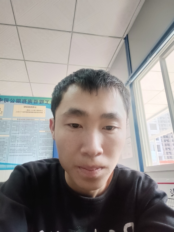 小哥哥的第一张照片--镇江相亲服务中心