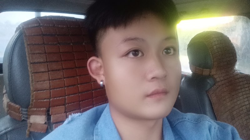 何新的第一张照片--镇江相亲服务中心