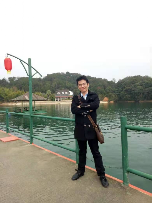 缘分不期而遇的第一张照片--镇江相亲服务中心