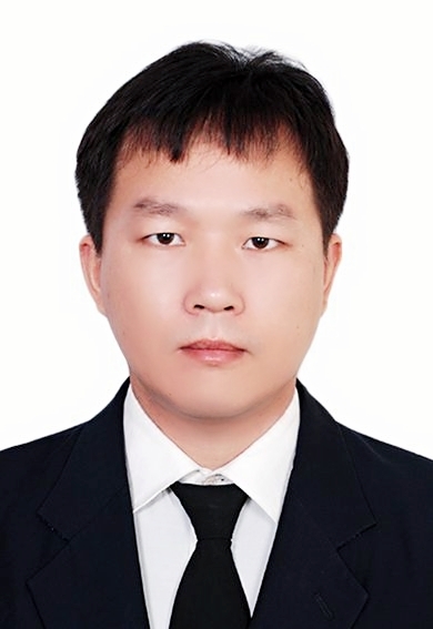 草帽借箭的第一张照片--镇江相亲服务中心