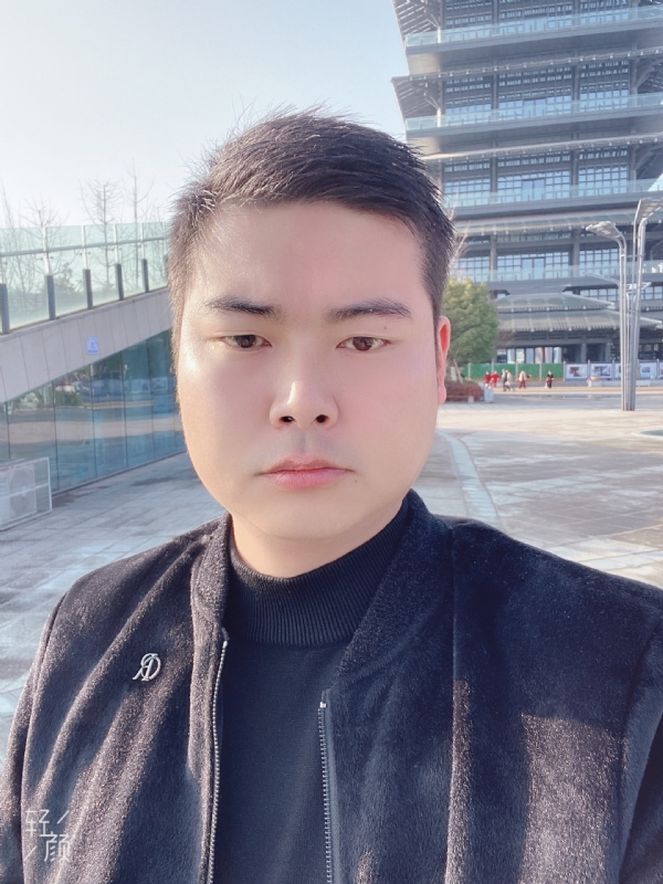 南心遥的第二张照片--镇江相亲服务中心
