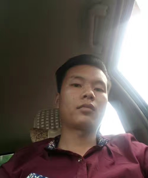 单亲爸爸的第一张照片--镇江相亲服务中心