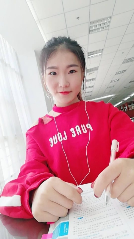 Smile的第二张照片--镇江相亲服务中心