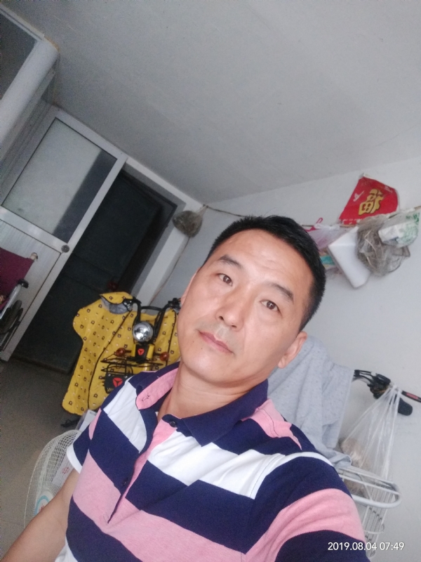 啊豹的第一张照片--镇江相亲服务中心