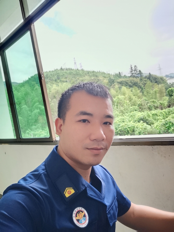 期待未来的第一张照片--镇江相亲服务中心