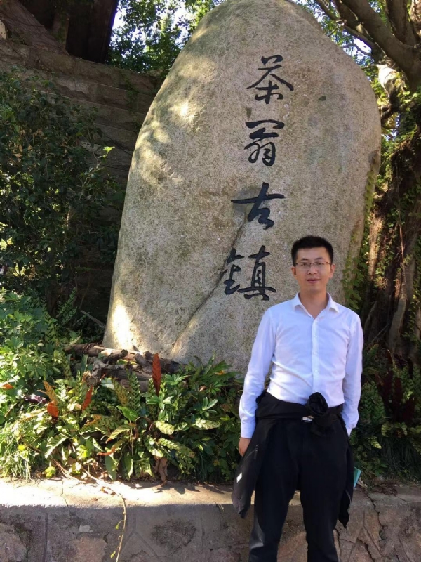 zw的第二张照片--镇江相亲服务中心