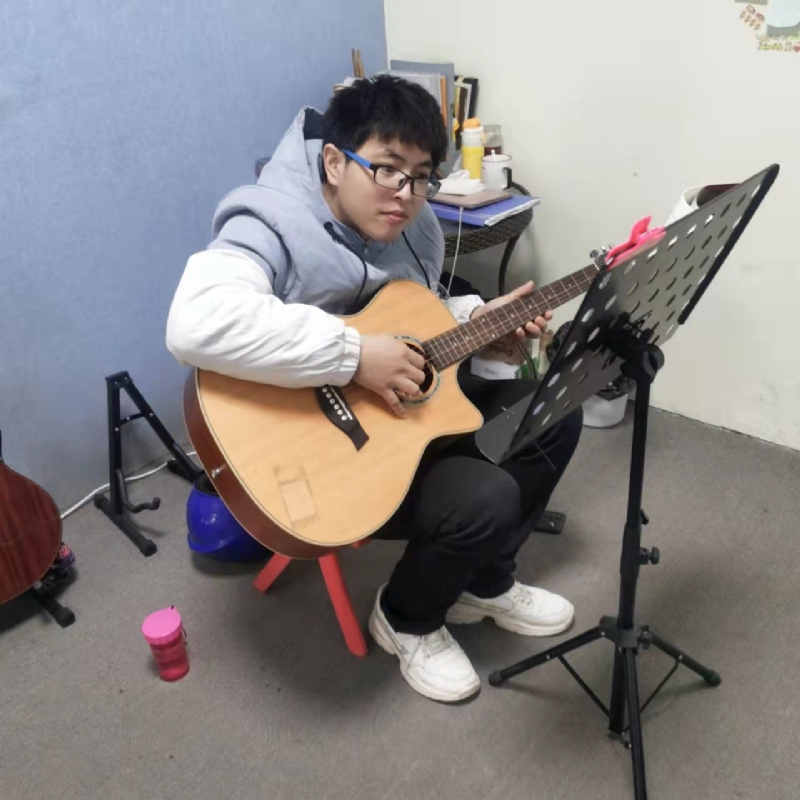 连城诀的第一张照片--镇江相亲服务中心