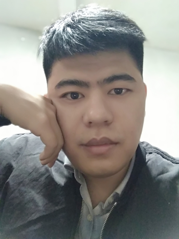 爱笑的人的第一张照片--镇江相亲服务中心