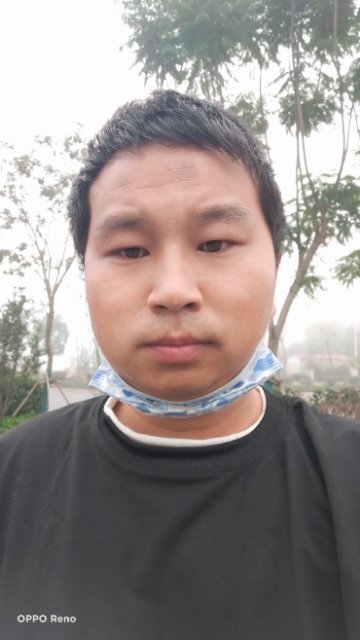陌路者的第一张照片--镇江相亲服务中心