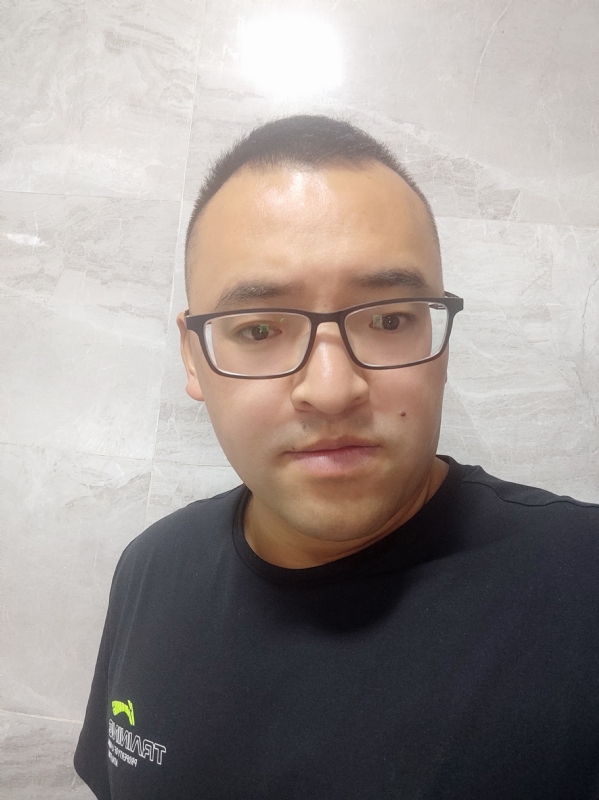 只愿得一人心的第四张照片--镇江相亲服务中心