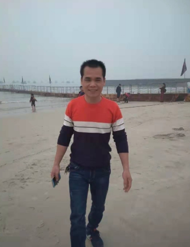 无聊人的第二张照片--镇江相亲服务中心