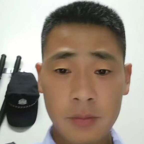 存在的第一张照片--镇江相亲服务中心