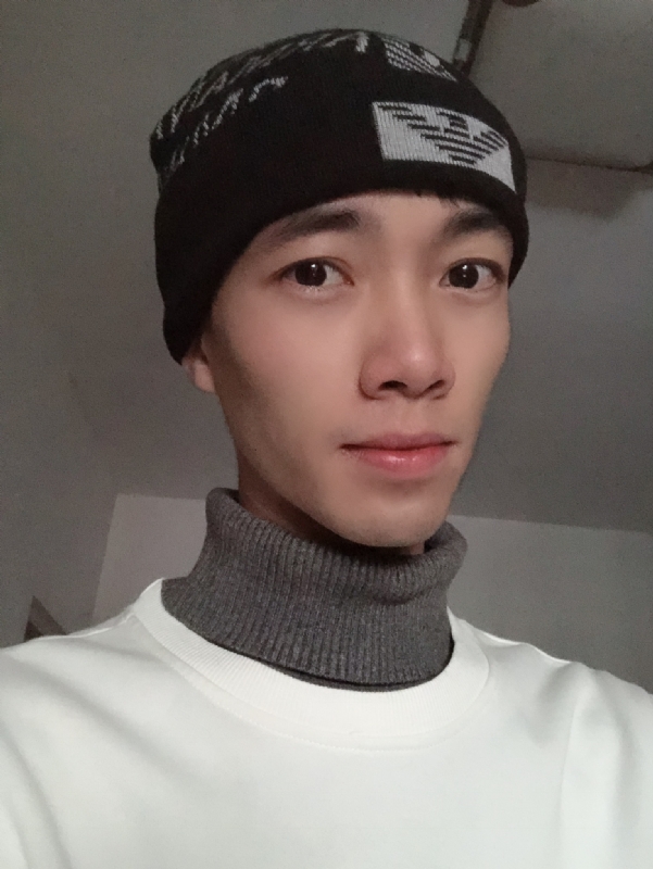 小良先生的第一张照片--镇江相亲服务中心