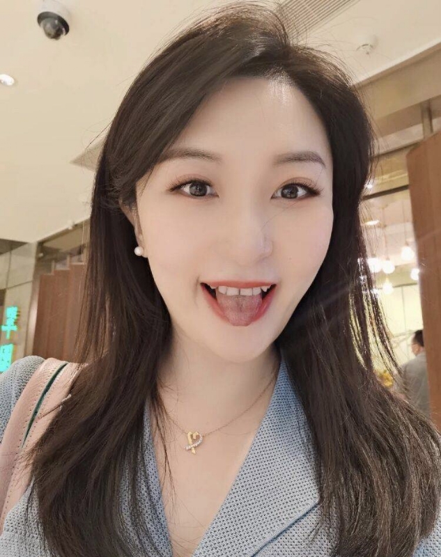 Judy的第三张照片--镇江相亲服务中心