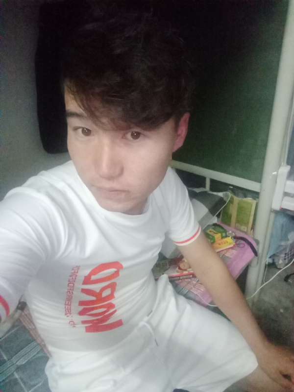 再回首的第一张照片--镇江相亲服务中心