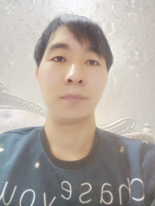 乐乐的第三张照片--镇江相亲服务中心