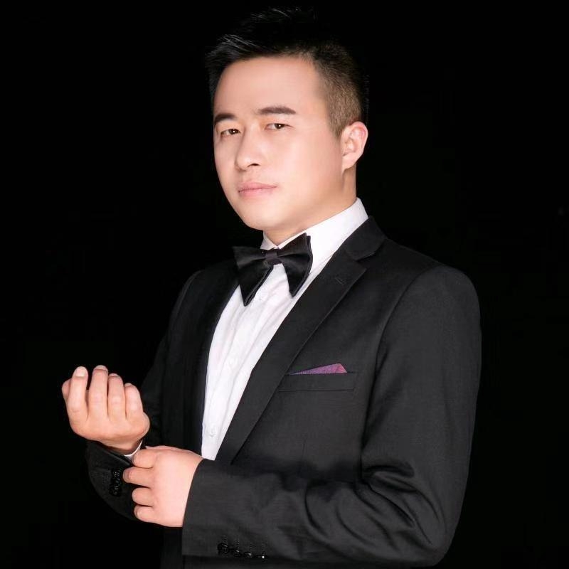真诚的第一张照片--镇江相亲服务中心
