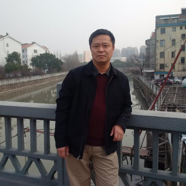 男士的第七张照片--镇江相亲服务中心