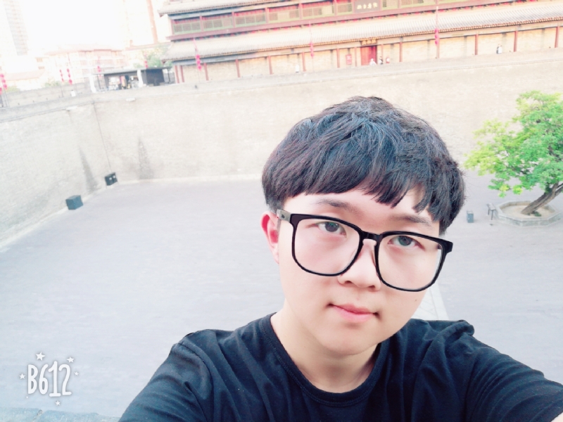 白夜行中人的第三张照片--镇江相亲服务中心