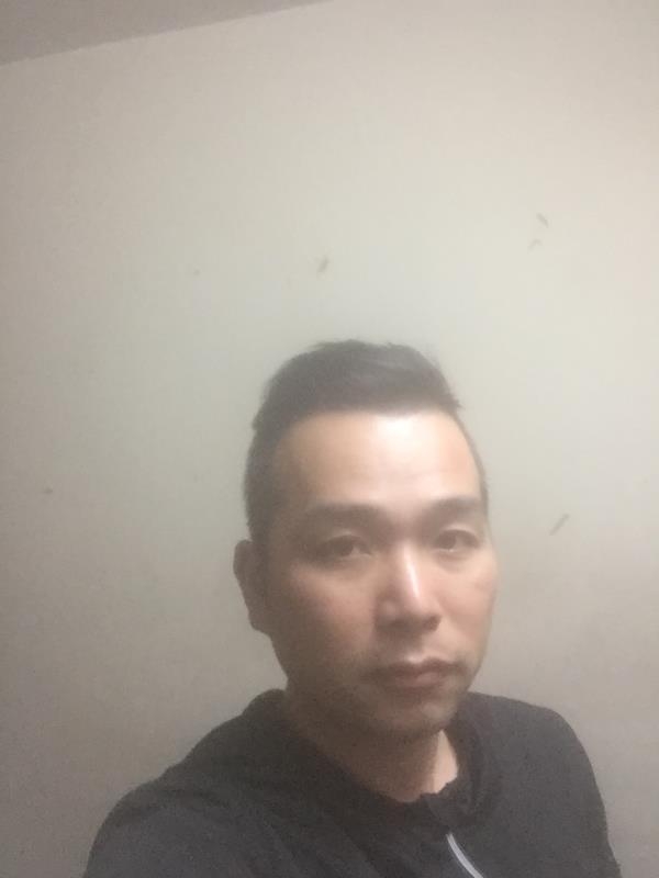 俊君的第一张照片--镇江相亲服务中心