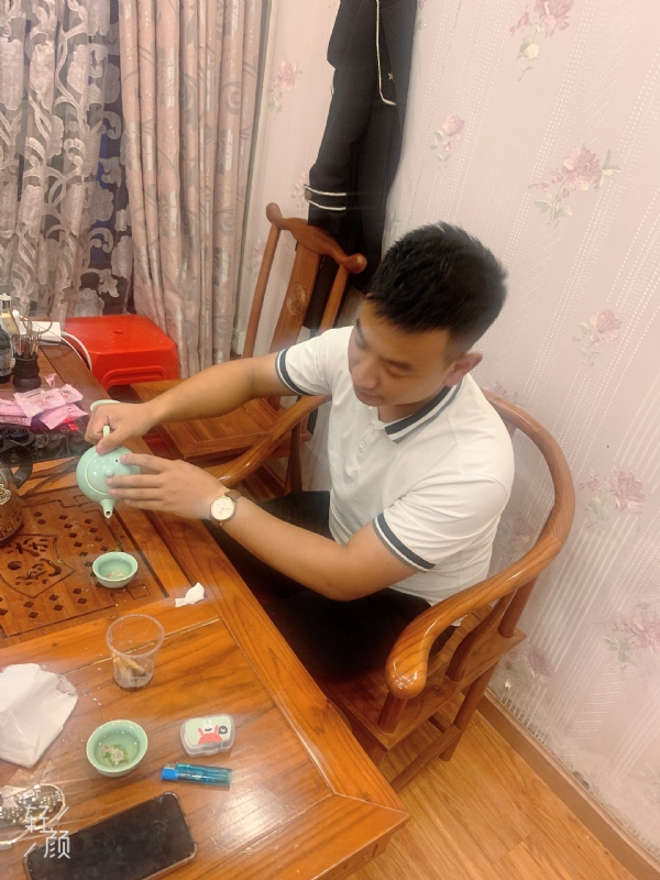 古有风琴的第一张照片--镇江相亲服务中心
