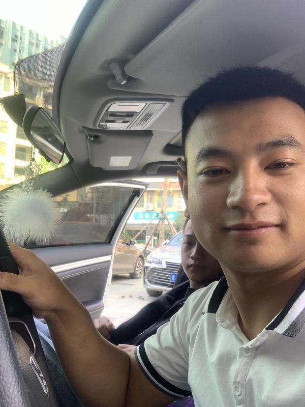 古有风琴的第三张照片--镇江相亲服务中心