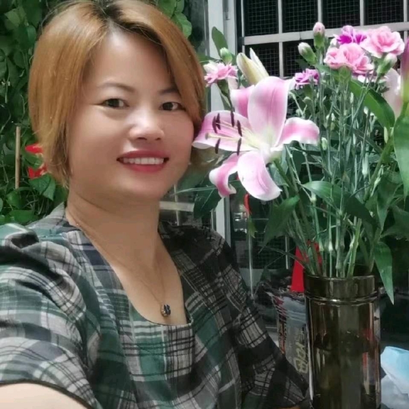 张敏娟的第一张照片--镇江相亲服务中心