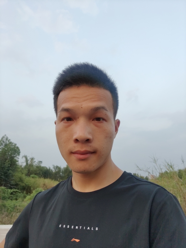 大龙的第一张照片--镇江相亲服务中心