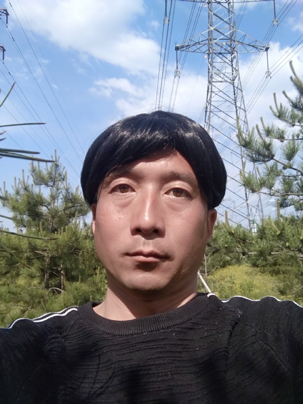 鹏友的第一张照片--镇江相亲服务中心