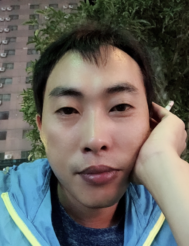 一直在路上的第一张照片--镇江相亲服务中心