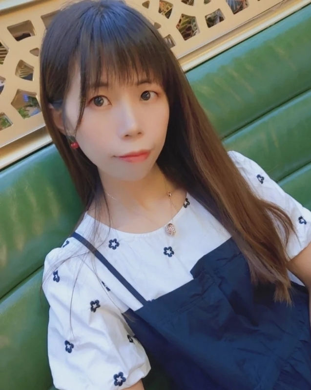 aliya的第一张照片--镇江相亲服务中心