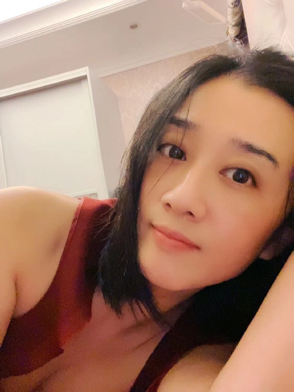 HongYu的第一张照片--镇江相亲服务中心