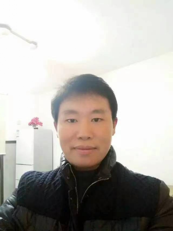 擎天柱的第一张照片--镇江相亲服务中心