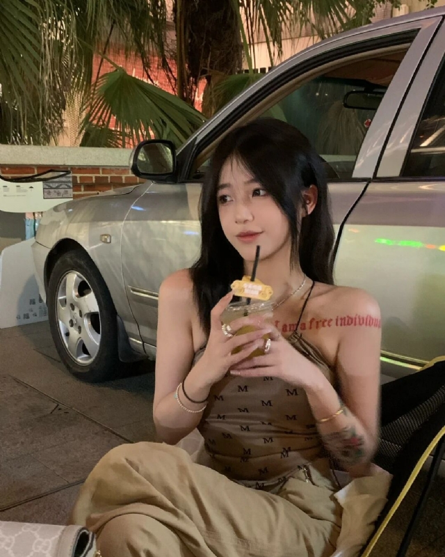 娜娜的第一张照片--镇江相亲服务中心