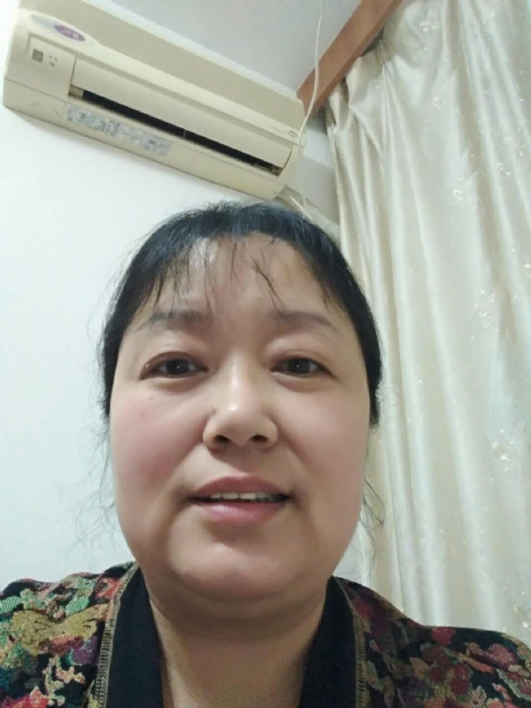 雨中漫步的第一张照片--镇江相亲服务中心