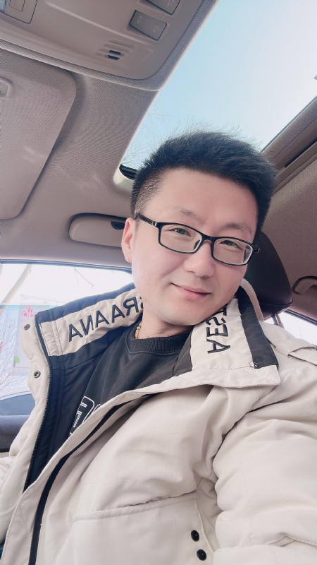 不离不弃的第二张照片--镇江相亲服务中心