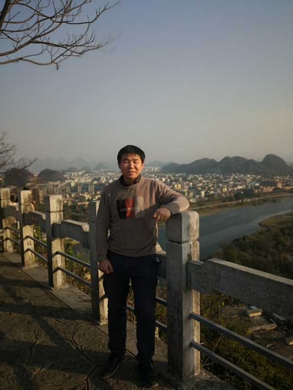 漓江之上的第三张照片--镇江相亲服务中心