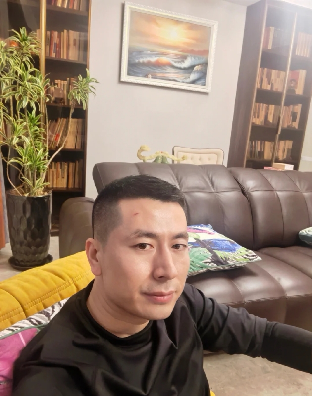 Gs的第二张照片--镇江相亲服务中心