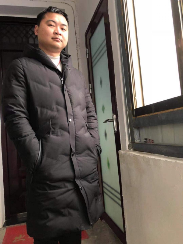 末端的第一张照片--镇江相亲服务中心