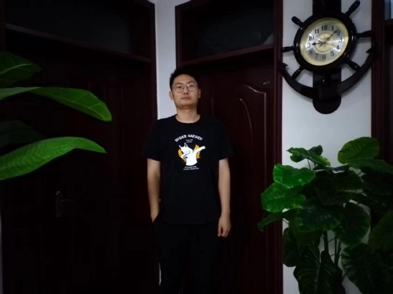 真诚交友的第一张照片--镇江相亲服务中心
