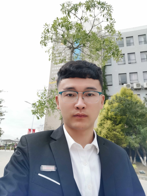 毓文的第一张照片--镇江相亲服务中心