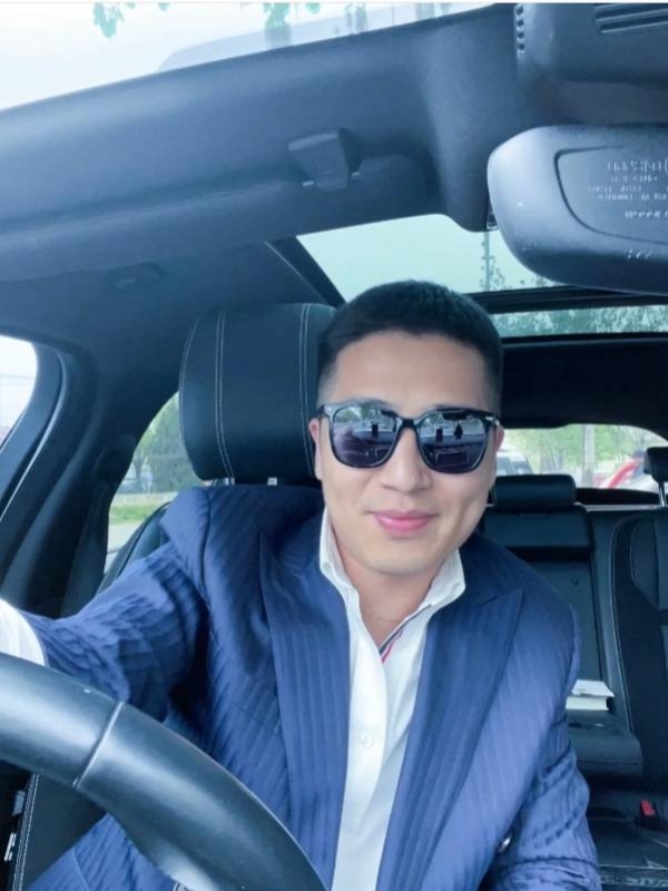 Andy的第一张照片--镇江相亲服务中心