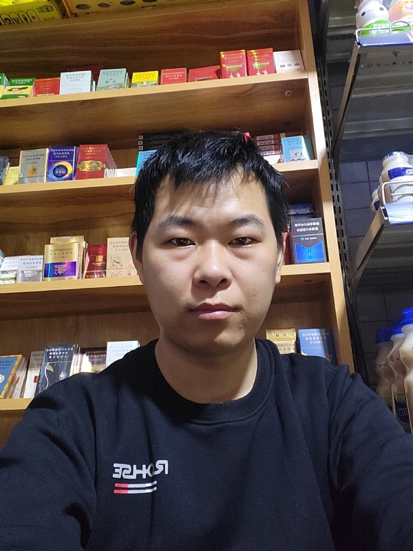 路途中的暖风的第一张照片--镇江相亲服务中心