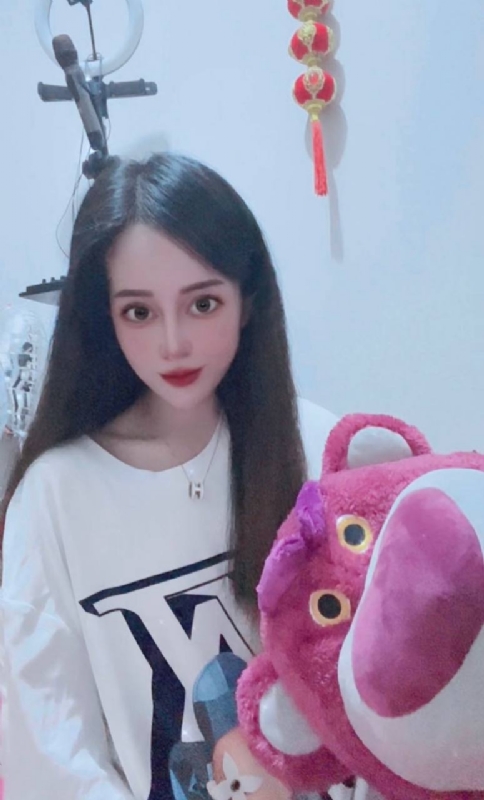 linmeng的第一张照片--镇江相亲服务中心