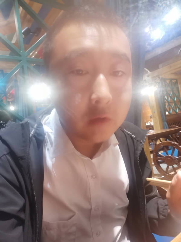 赵辉的第三张照片--镇江相亲服务中心